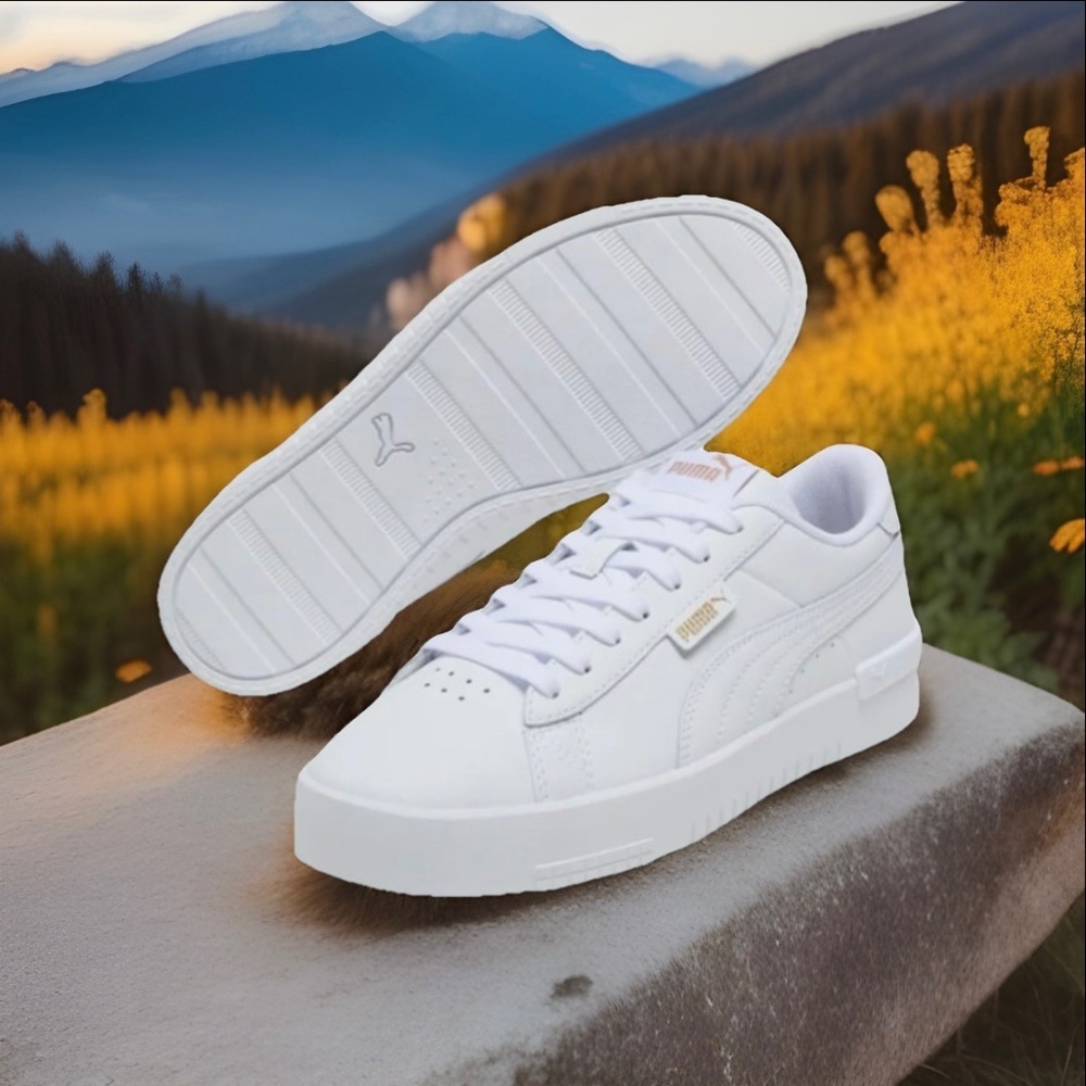 Puma Womens Court Sneaker White Comfy NWT Quick Ship